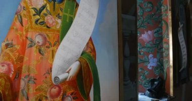 Orta yaşlı bir Saint kişiyle Kiev Perchersk Manastırı kilise mensup, bazı eski simgesi teslim geri yükleme