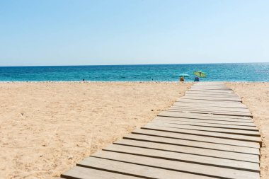 Alicante beyaz stoney beach.