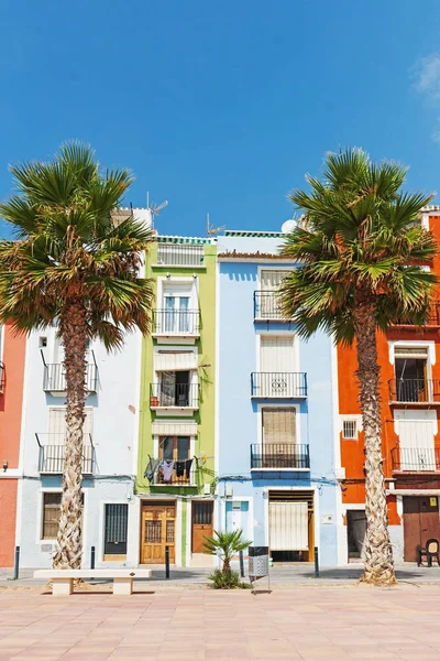 Casas multicolores de La Vila Joiosa, Costa Blanca España . — Foto de stock gratuita