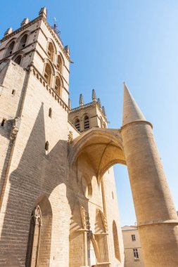 Montpellier Üniversitesi, Tıp Fakültesi bina Montpel
