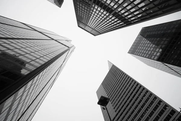 Towering Architecture and cityscapes of  five Chicago buildings — Stock Photo, Image