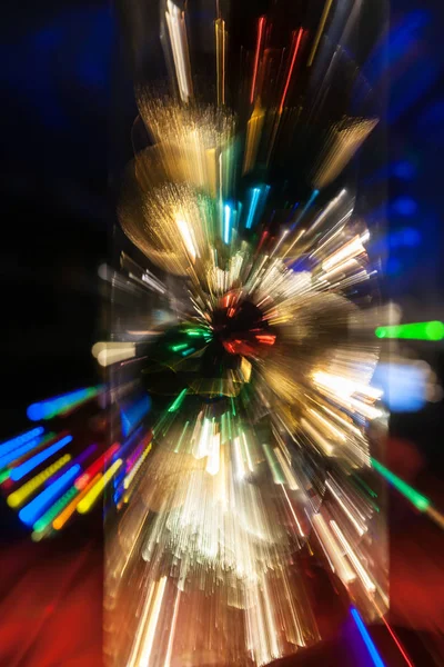 Efecto de explosión de fondos de color brillante de luces de desenfoque de zoom — Foto de Stock