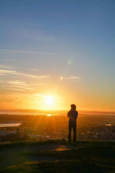 Sunrises over Auckland from top Mount Eden — Stock Photo, Image