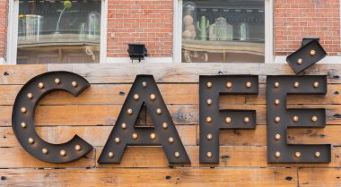 Trendy Cafe işareti