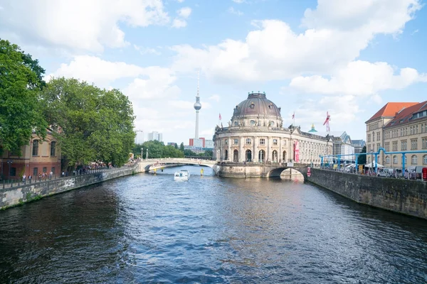 Bode Müzesi, Barok mimari dış Kuzey ucundan
