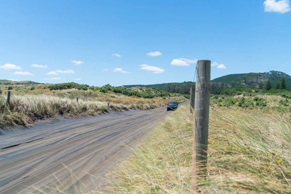 Sandy road to Muriwai Beach — Stock Photo, Image