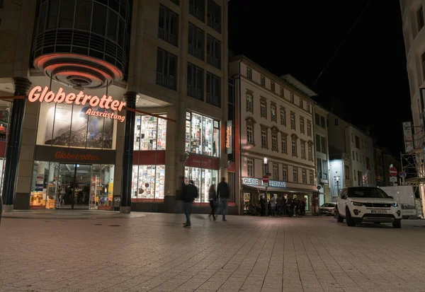 Stuttgart night street and building scene — Stock Photo, Image