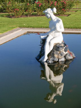 White lady statue