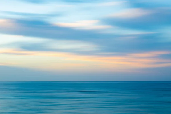 Fond abstrait flou horizontal bord de mer — Photo