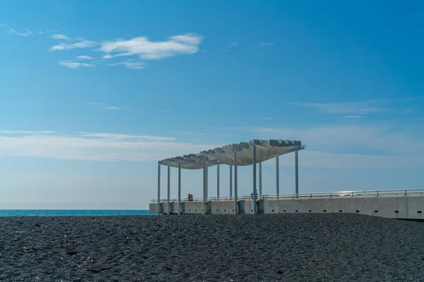 Mirador del muelle frente al mar en la playa de Napier — Foto de Stock