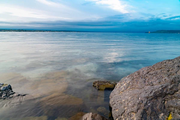 Taupo-tó a reggeli fényben — Stock Fotó