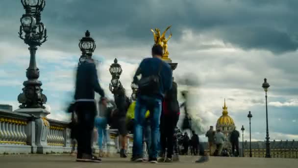 Pont Alexandre III Ponte Tempo limite — Vídeo de Stock