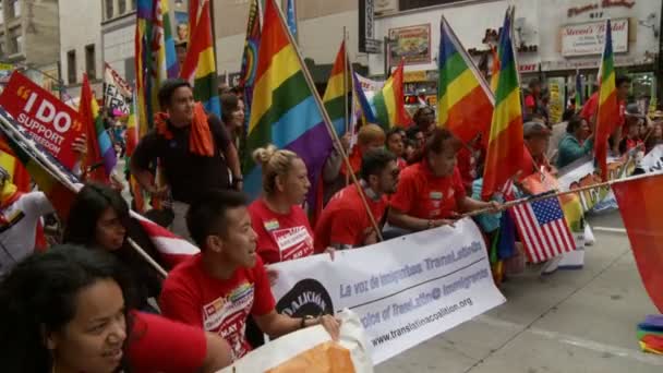 Orgullo Gay Cheers — Vídeo de stock