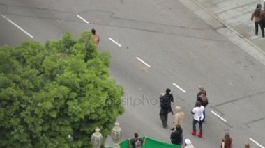 Kalabalığı kontrol işgal mitingde