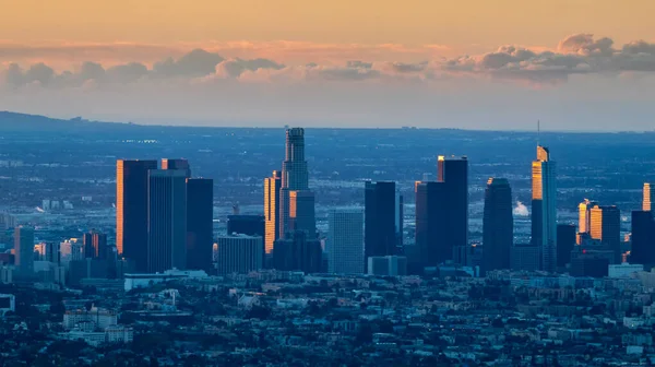 Blue Dawn в центре Лос-Анджелеса — стоковое фото