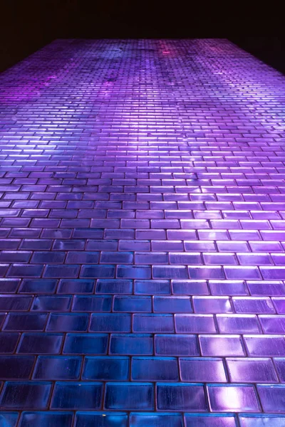 Cam Tuğla Doku, Uzun