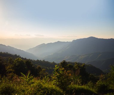 Mountain view sabah ışık