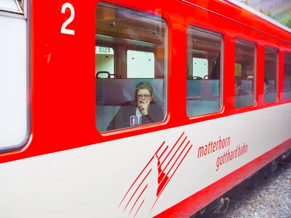 Zermatt Švýcarsko Září 2017 Matterhorn Gotthard Bahn Vlak Přijíždí Nádraží — Stock fotografie