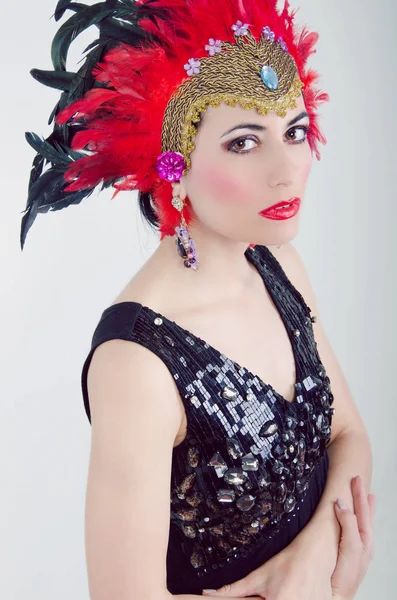 Kırmızı şapkalı kız