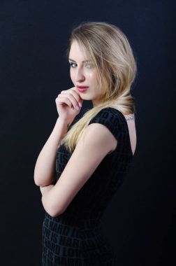 hafif saçlı kadın