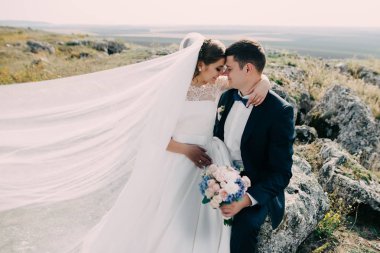 Güzel gelin çift birlikte vakit