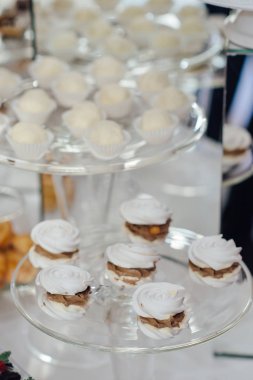 Düğün günü açık büfe tablo