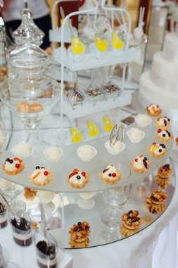 Düğün günü açık büfe tablo