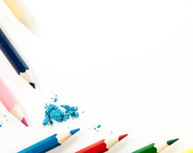 kare renkli kalemler