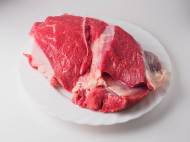 çiğ et kürek kemiği