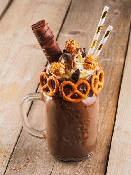 Kahverengi çikolata freakshake — Stok fotoğraf