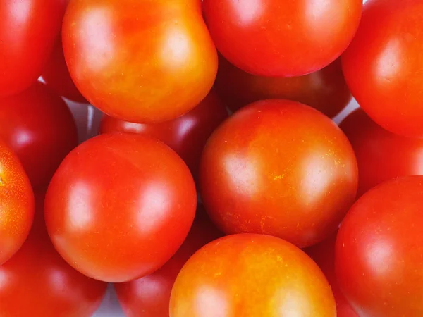 Cherry tomatoes texture