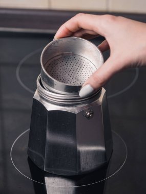 Gayzer kahve makinesi