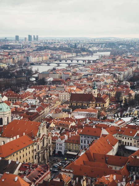 Červené Střechy Starého Středověkého Města Praze Winter — Stock fotografie