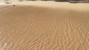 Okyanus dalgaları en güzel desenler kıyıda bırakın.