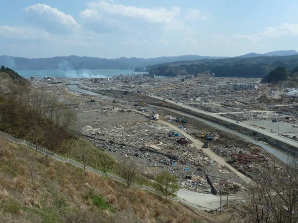 Japonya tsunami etkileri. Felaket Japonya'nın 2011 yılında oluştu.