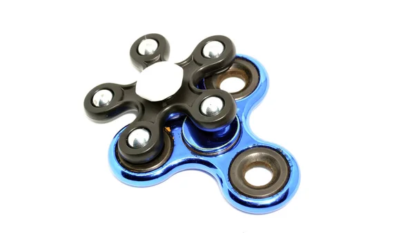 Rastlösa spinner på isolerade bakgrund — Stockfoto