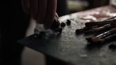 Palet boya yaymak yardım görüntülerini.