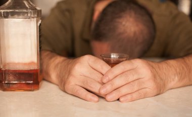 Alkol bağımlılığı - sosyal sorun - endemik