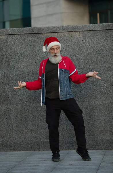 Santa Claus Kráčí Ulici — Stock fotografie