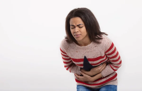 Mujer Con Dolor Estómago Abdominal Con Dolores Fuertes Aislados Sobre — Foto de Stock