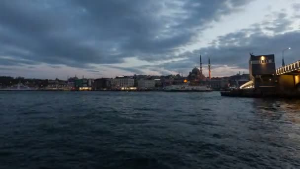 Ultra HD 4K traffico marittimo sul Bosforo a Istanbul Turchia — Video Stock