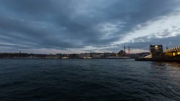 Ultra HD 4K sea traffic on Bosphorus at istanbul Turkey — Stock Video