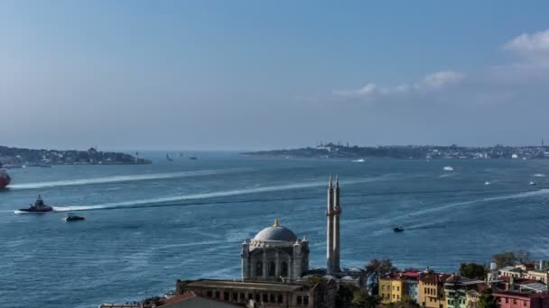 Time lapse fotografía Mezquita de Ortakoy istanbul Turquía — Vídeos de Stock