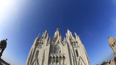 Sagrat kor, Sacred Heart Tapınağı