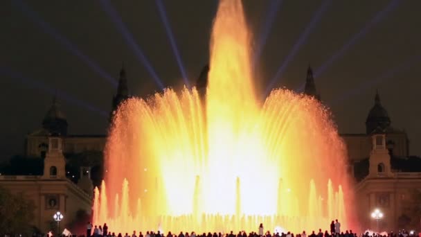 Magic fountain Barcelonában — Stock videók