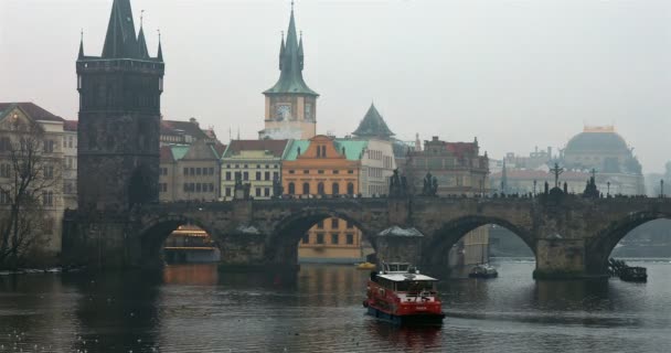 Charles Bridge Old Town Prague — Stok video