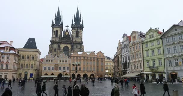 Timelapse kostel Panny Marie před věží Tn — Stock video