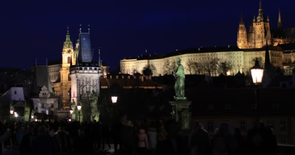 Timelapse Charles Bridge starego miasta Praga — Wideo stockowe