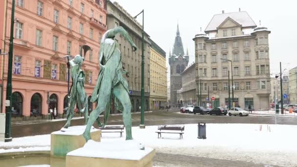 Timelapse verkeer en stad bekijken van Praag — Stockvideo