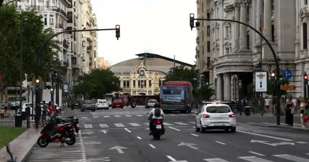 エスタシオ ノール駅スペイン バレンシア 2017 日に市内交通での時間の経過 — ストック動画